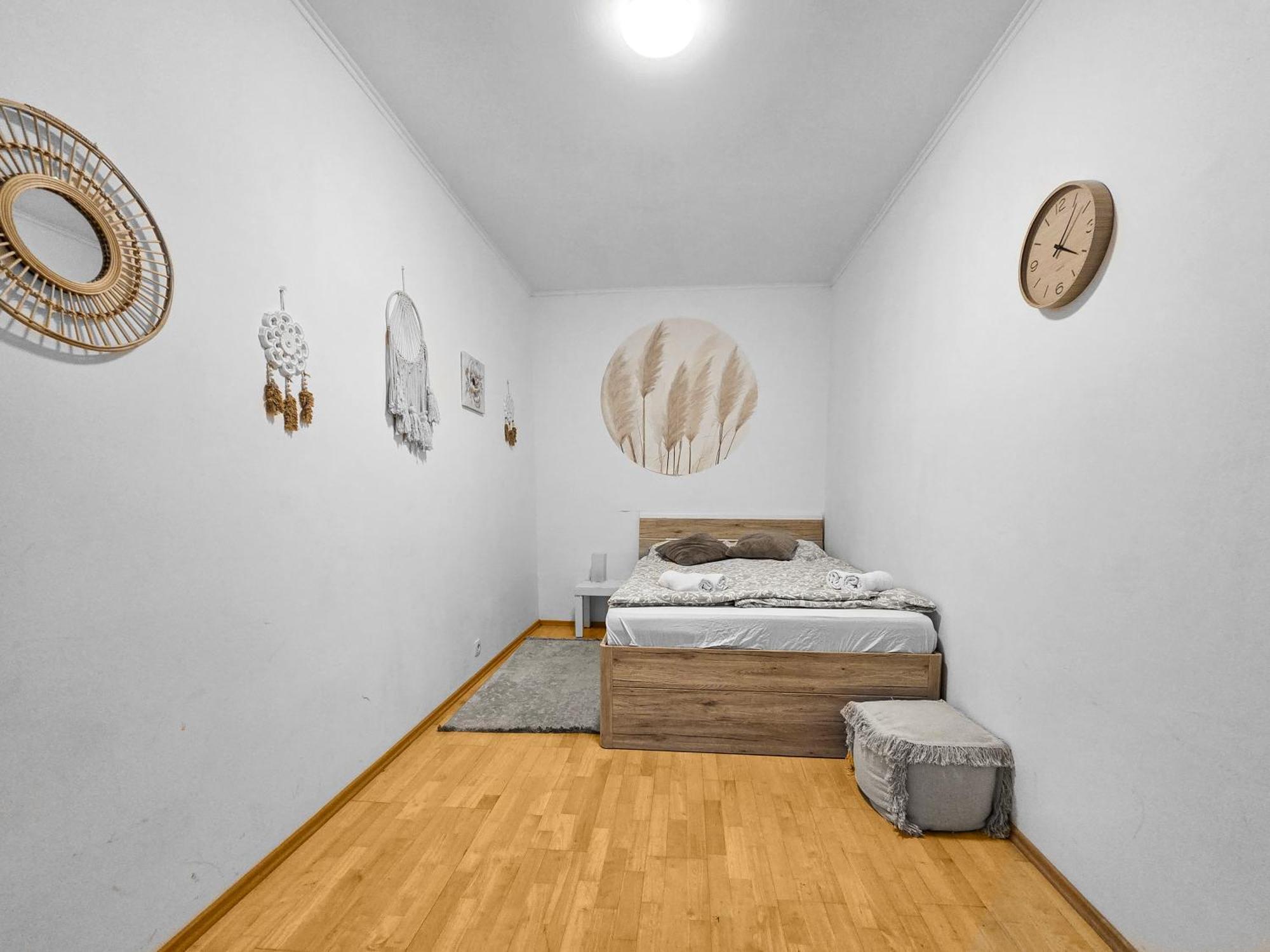 Spacious Three-Bedroom, Three King-Size Beds Wien Eksteriør bilde